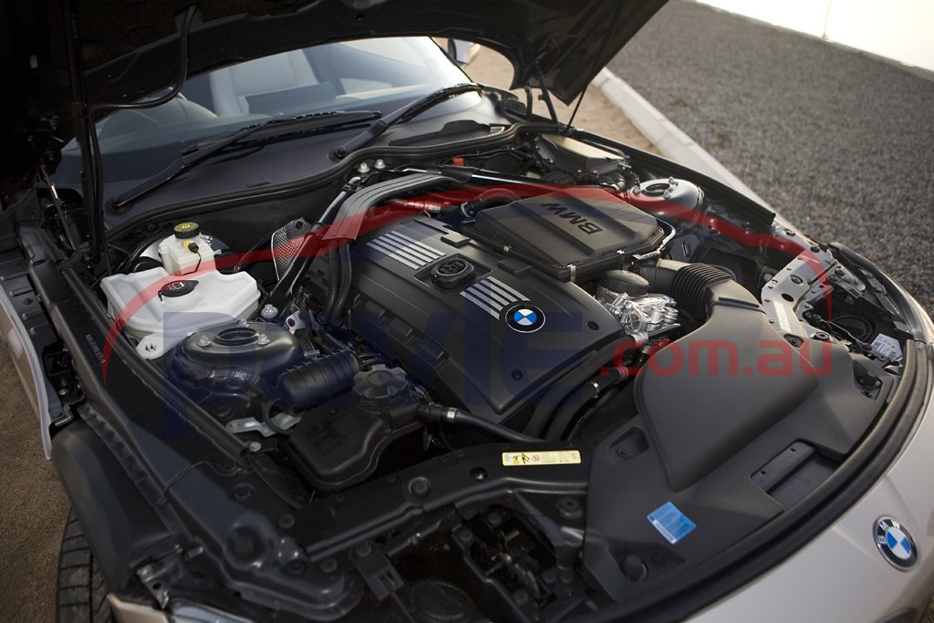 2009 BMW Z4 SDrive35i Engine Bay